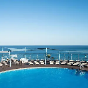 Hotel El Puerto By Pierre